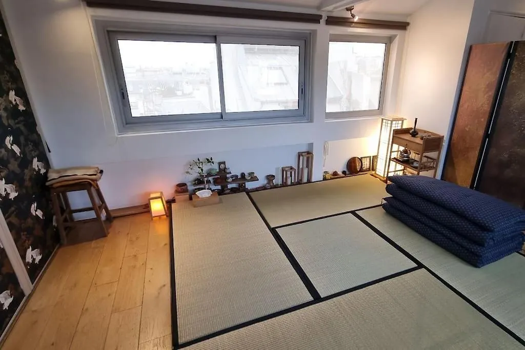Rooftop Duplex Cosy 100m2 * Париж